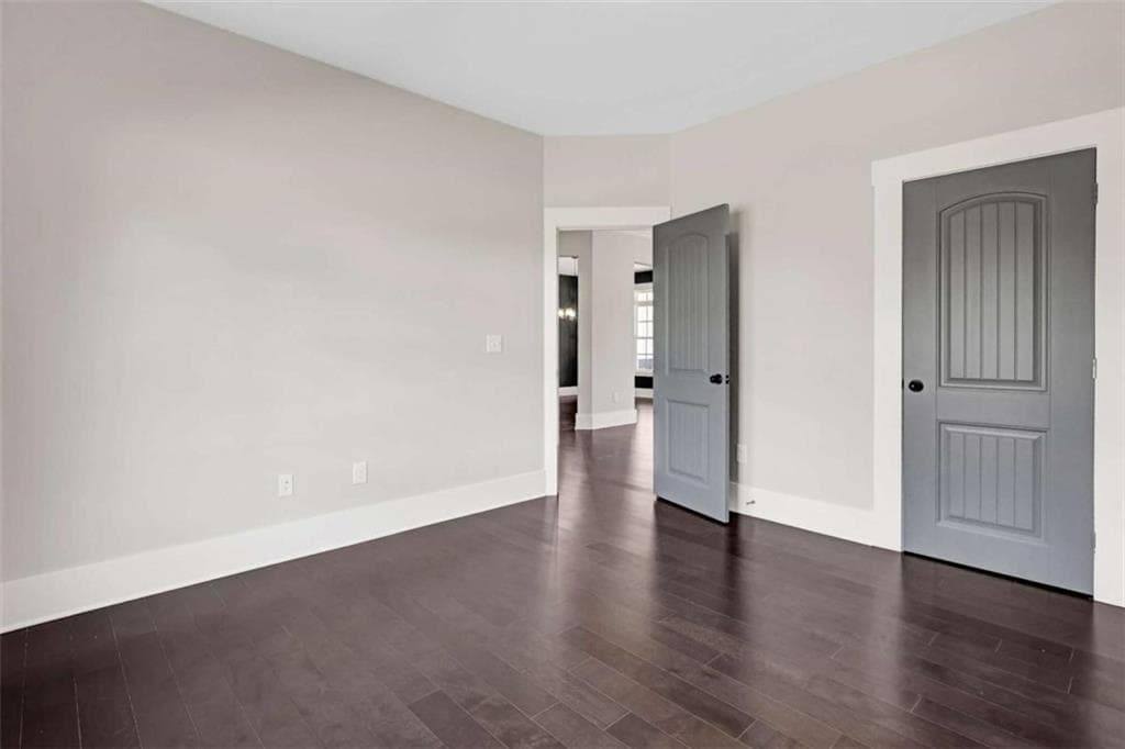 5 bedroom, 4 bathroom, 3,348 sq ft single family residence under contract at 1080 NE Eastview Road, Conyers, GA 30012 — photo 9