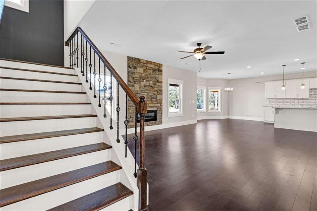 5 bedroom, 4 bathroom, 3,348 sq ft single family residence under contract at 1080 NE Eastview Road, Conyers, GA 30012 — photo 10
