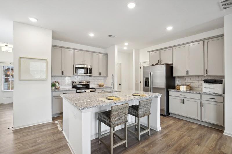 3 bedroom, 3 bathroom, 1,853 sq ft townhouse for rent at 111 Lipscomb Circle Pettit, Cartersville, GA 30121 for $2,250 a month — photo 3