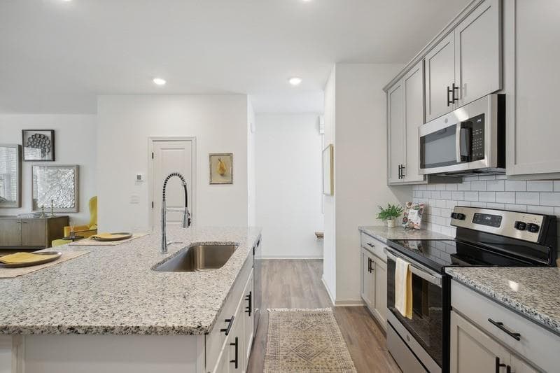 3 bedroom, 3 bathroom, 1,853 sq ft townhouse for rent at 111 Lipscomb Circle Pettit, Cartersville, GA 30121 for $2,250 a month — photo 9