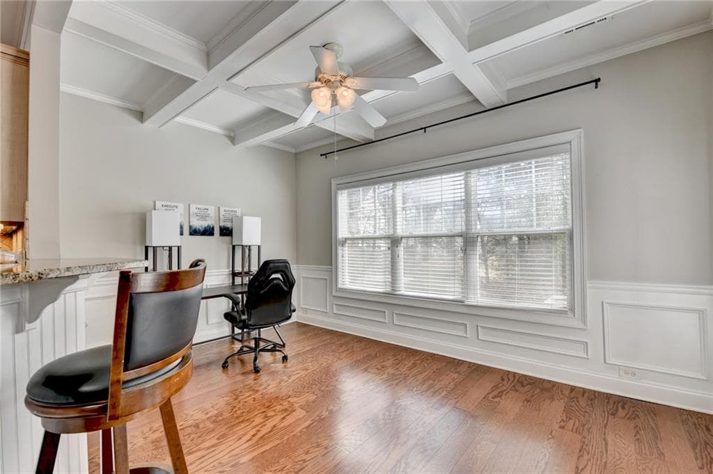 3 bedroom, 3 bathroom, 1,934 sq ft townhouse for sale at 3013 Amberglen Court, Cumming, GA 30040 — photo 9