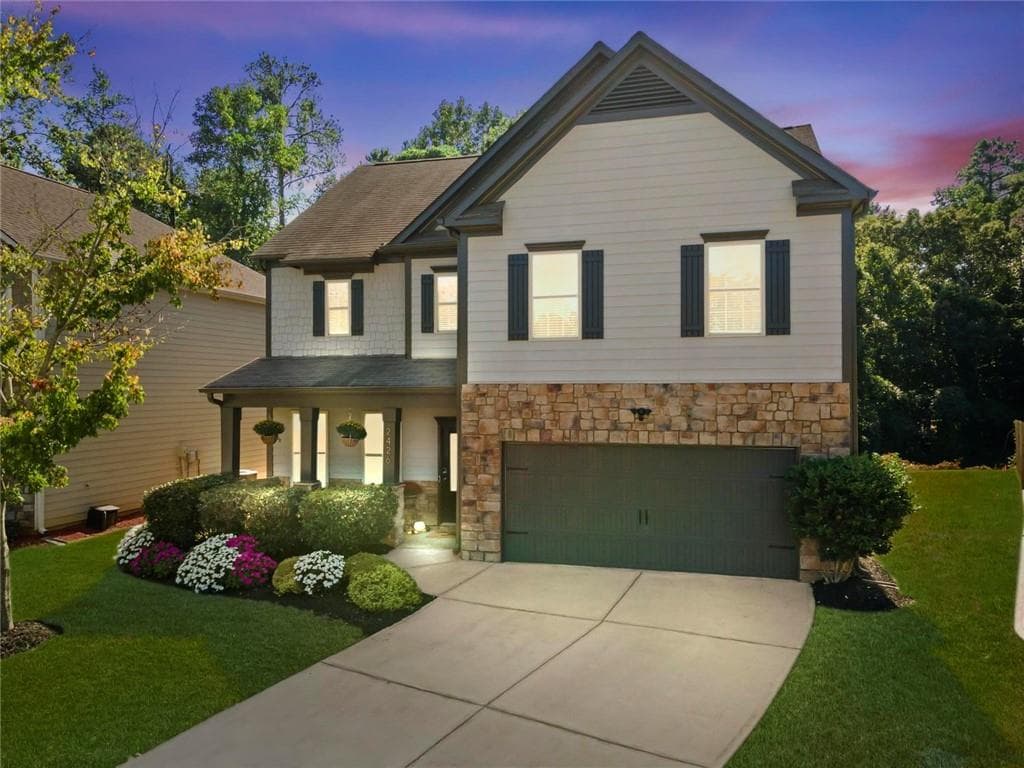 4 bedroom, 3 bathroom, 2,456 sq ft single family residence sold at 2426 Fair Oaks Way, Atlanta, GA 30337