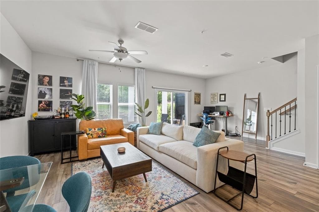 3 bedroom, 3 bathroom, 1,636 sq ft townhouse for sale at 1729 Hyssop Boulevard, Mableton, GA 30126 — photo 3