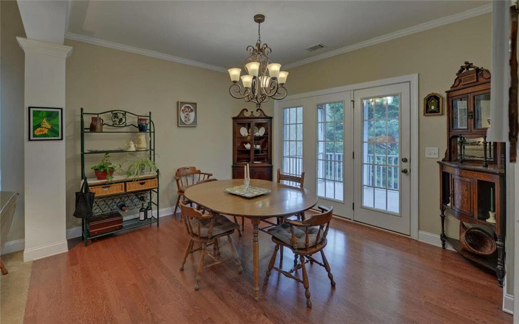 3 bedroom, 2 bathroom, 2,138 sq ft single family residence for sale at 926 Brenau Point Drive, Gainesville, GA 30501 — photo 10