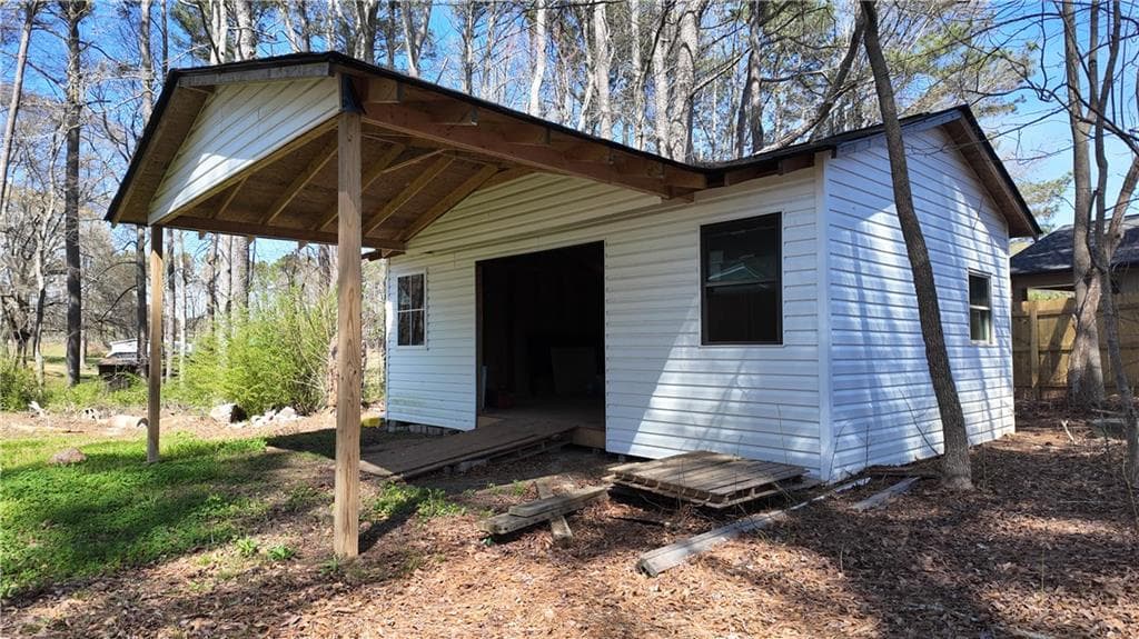 3 bedroom, 2 bathroom, 1,456 sq ft single family residence under contract at 995 Highway 101, Temple, GA 30179 — photo 8