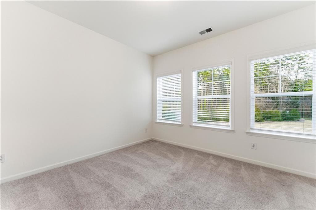 3 bedroom, 4 bathroom, 2,001 sq ft townhouse for sale at 1621 Avery Way, Tucker, GA 30084 — photo 3