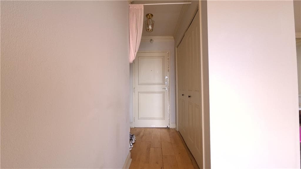 1 bedroom, 1 bathroom, 837 sq ft condominium for sale at 2479 Peachtree Road 1306, Atlanta, GA 30305 — photo 6
