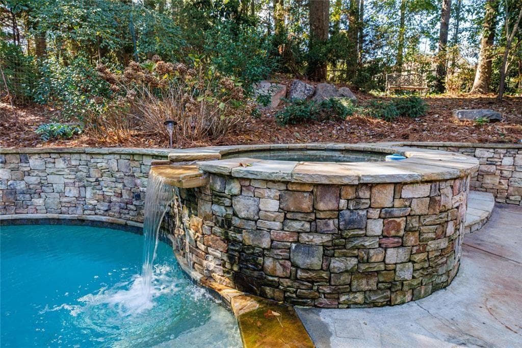 5 bedroom, 7 bathroom, 7,382 sq ft single family residence for sale at 2893 Thurleston Lane, Duluth, GA 30097 — photo 6