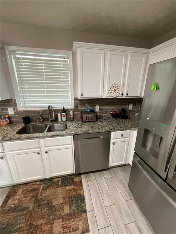 4 bedroom, 4 bathroom, 2,716 sq ft single family residence for sale at 1086 Deshon Trail, Lithonia, GA 30058 — photo 10
