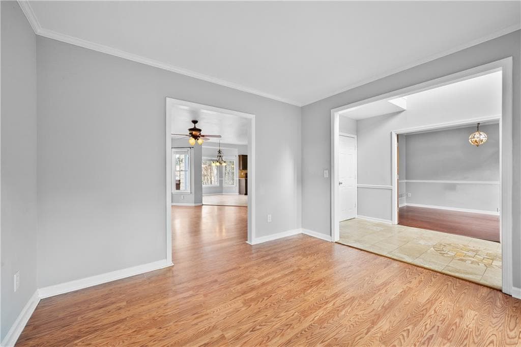 6 bedroom, 4 bathroom, 4,070 sq ft single family residence for sale at 855 River Overlook Drive, Lawrenceville, GA 30043 — photo 7