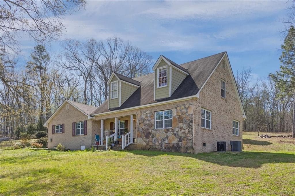 4 bedroom, 3 bathroom, 2,541 sq ft single family residence for sale at 1706 Antioch Road, Cedartown, GA 30125 — photo 3