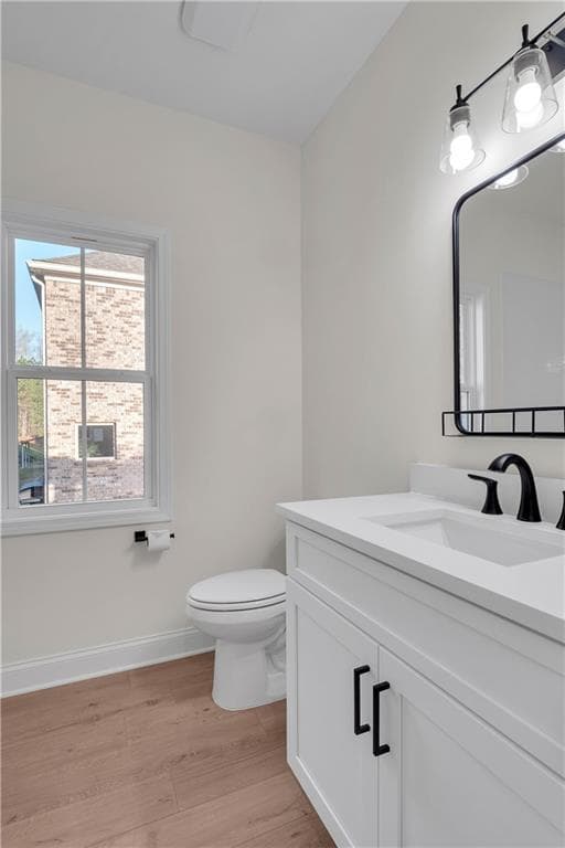 5 bedroom, 3 bathroom, 2,800 sq ft single family residence for sale at 1111 Falkirk Lane, Stone Mountain, GA 30087 — photo 4