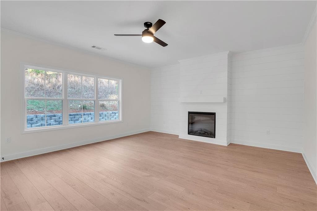 5 bedroom, 3 bathroom, 2,800 sq ft single family residence for sale at 1111 Falkirk Lane, Stone Mountain, GA 30087 — photo 6