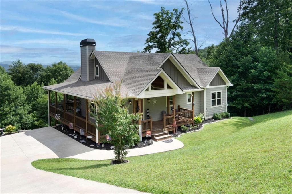 4 bedroom, 3 bathroom, 2,776 sq ft single family residence for sale at 2079 Gallatin Road, Young Harris, GA 30582