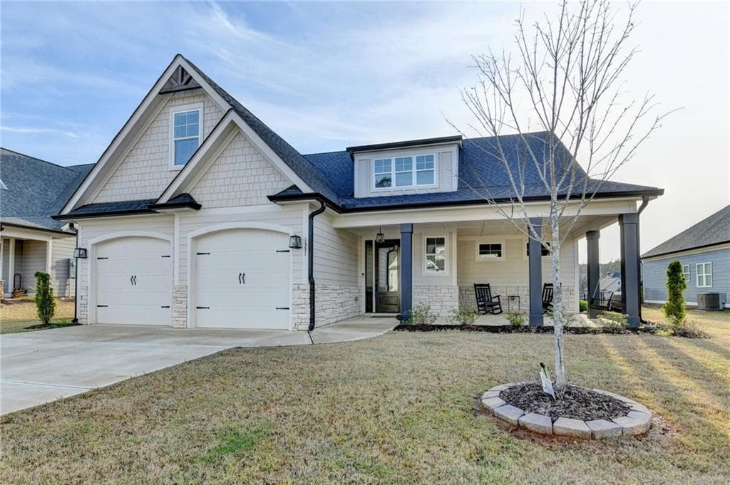 4 bedroom, 4 bathroom, 3,011 sq ft single family residence for sale at 1331 Legend Drive, Greensboro, GA 30642