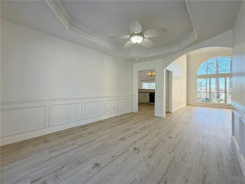 3 bedroom, 2 bathroom, 2,159 sq ft single family residence under contract at 510 Running Fawn Drive, Suwanee, GA 30024 — photo 10
