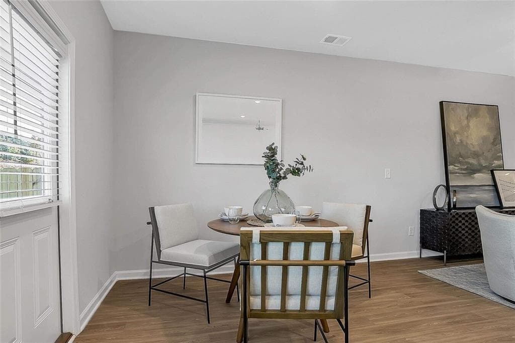 2 bedroom, 3 bathroom, 1,332 sq ft townhouse for rent at 10 American Avenue Clove, Newnan, GA 30263 for $2,022 a month — photo 5