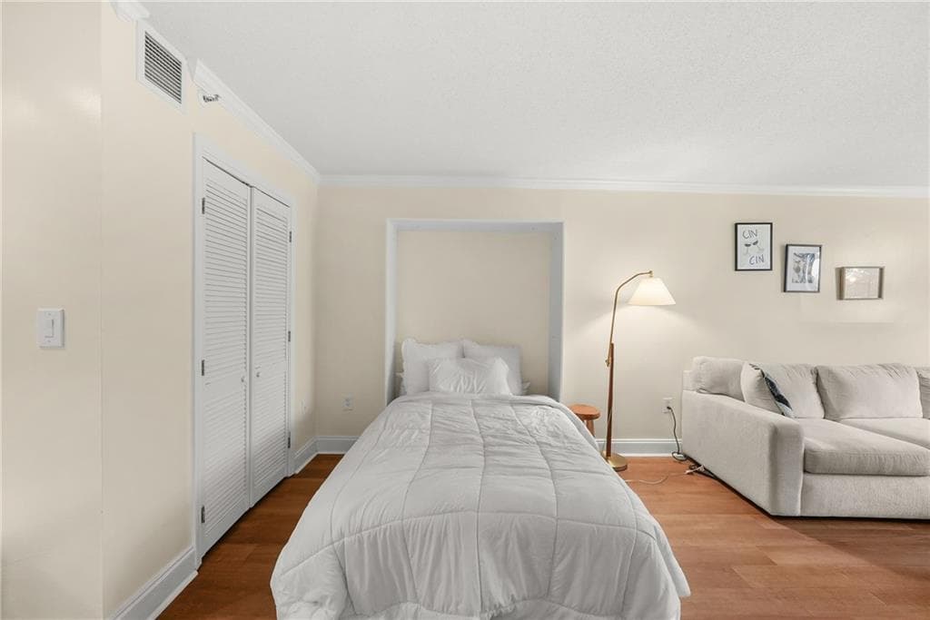 1 bedroom, 1 bathroom, 543 sq ft condominium for sale at 2870 Pharr Court South 608, Atlanta, GA 30305 — photo 7