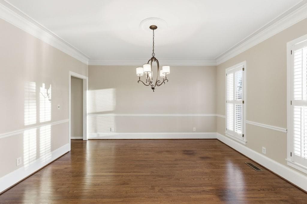 4 bedroom, 3 bathroom, 2,820 sq ft single family residence for sale at 711 Chattahoochee Place, Gainesville, GA 30506 — photo 8