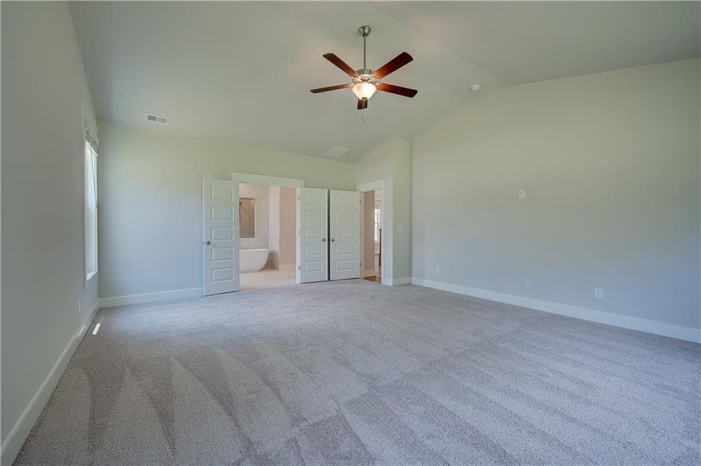4 bedroom, 4 bathroom, 3,778 sq ft single family residence under contract at 114 Homesite Saddle Drive, Senoia, GA 30276 — photo 9