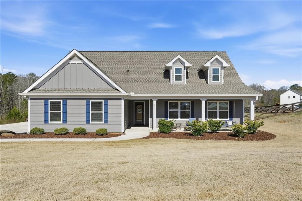 4 bedroom, 3 bathroom, 2,348 sq ft single family residence sold at 511 Grand Oaks Avenue, Bethlehem, GA 30620