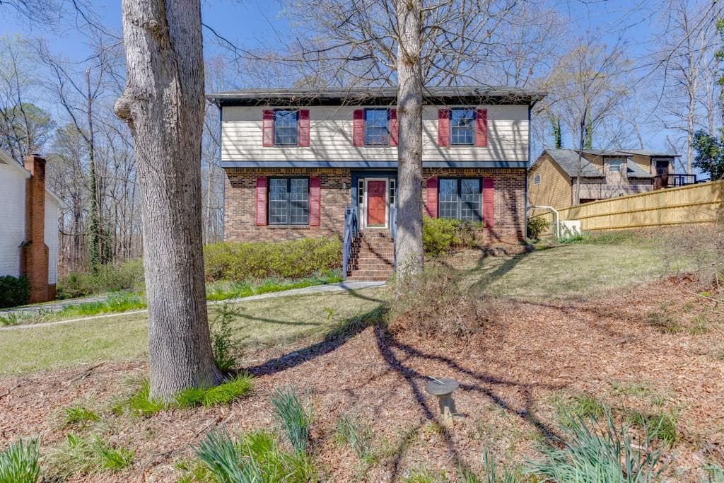 4271 Westminster Drive, Snellville, GA 30039 — most recent listing photo