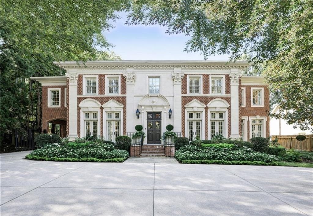 4401 Davidson Avenue, Atlanta, GA 30319 — most recent listing photo