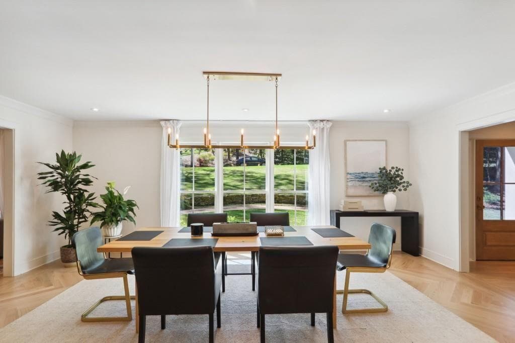 5 bedroom, 5 bathroom, 5,000 sq ft single family residence for rent at 1007 Somerset Drive, Atlanta, GA 30327 for $20,000 a month — photo 7