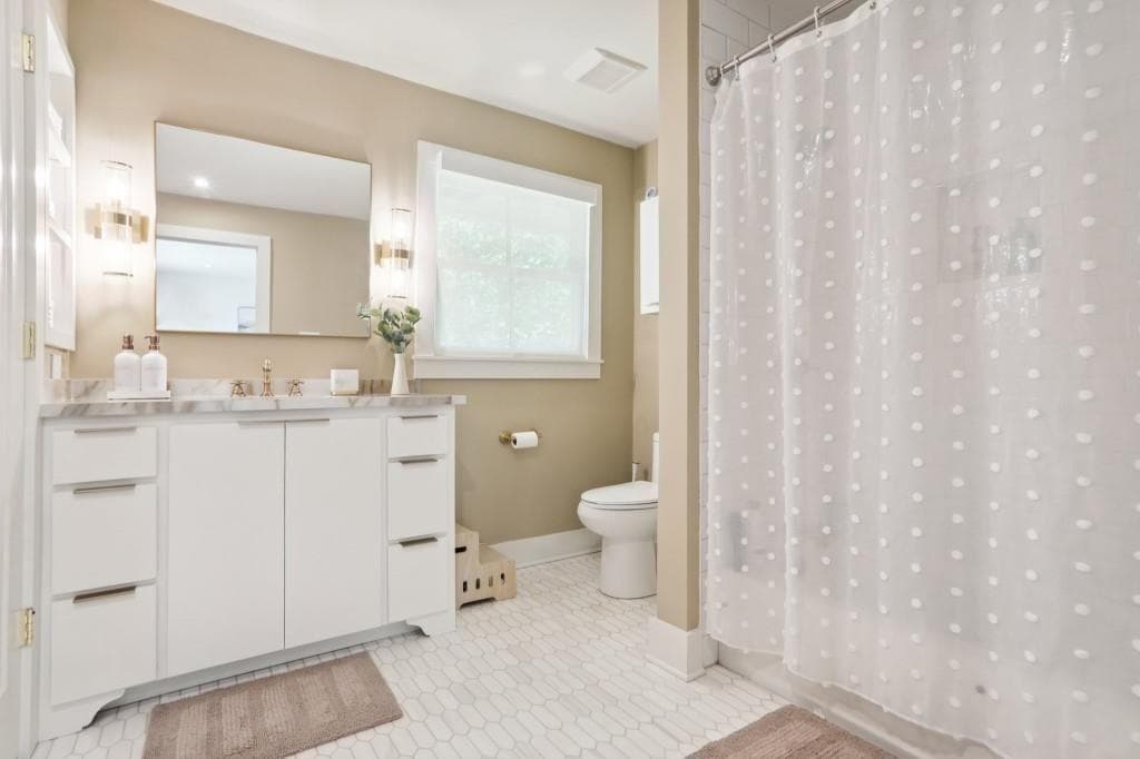 5 bedroom, 5 bathroom, 5,000 sq ft single family residence for rent at 1007 Somerset Drive, Atlanta, GA 30327 for $20,000 a month — photo 10