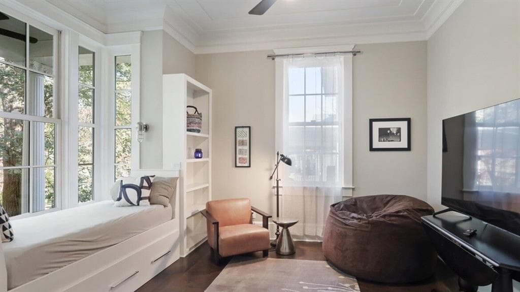 6 bedroom, 6 bathroom, 4,182 sq ft single family residence for rent at 1013 Euclid Avenue, Atlanta, GA 30307 for $18,000 a month — photo 3