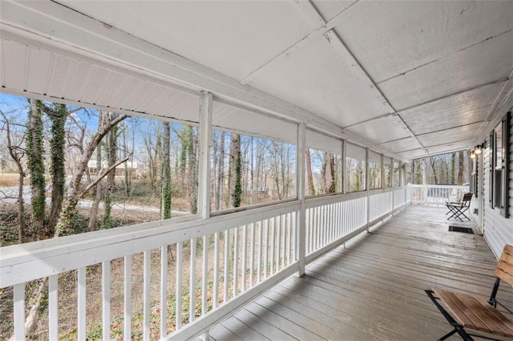 3 bedroom, 2 bathroom, 1,440 sq ft single family residence under contract at 261 Silver Fox Drive, Dawsonville, GA 30534 — photo 5