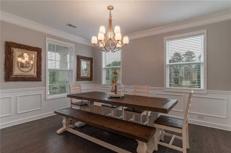 5 bedroom, 4 bathroom, 5,132 sq ft single family residence for sale at 301 Cochin Drive, Woodstock, GA 30188 — photo 9