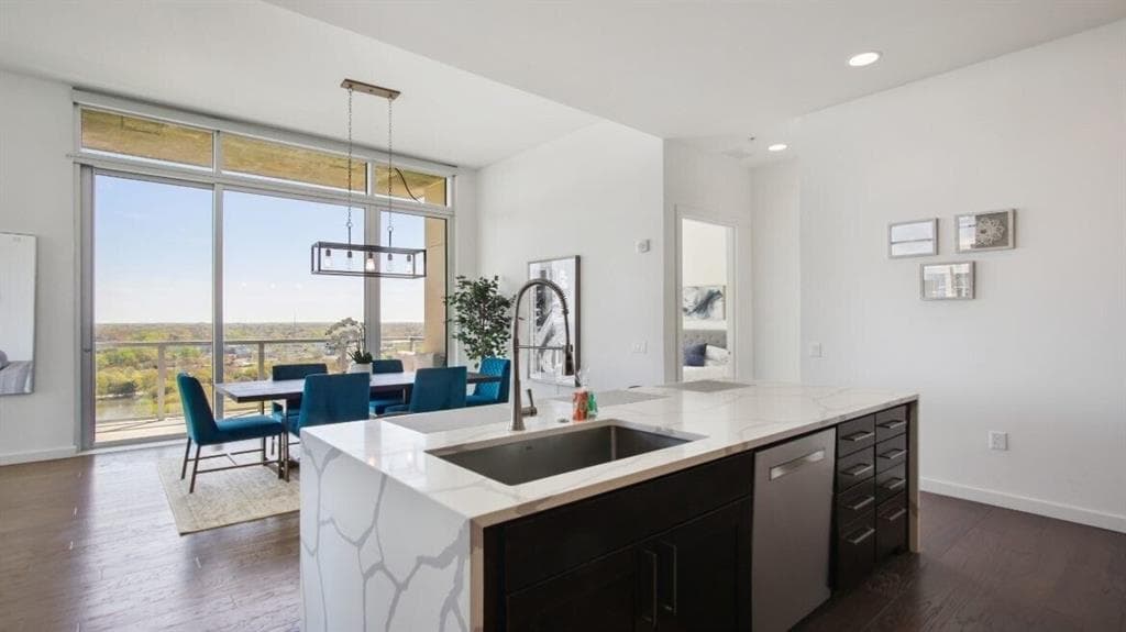 2 bedroom, 3 bathroom, 1,861 sq ft condominium for rent at 205 12th Street 2005, Atlanta, GA 30309 for $10,000 a month — photo 10