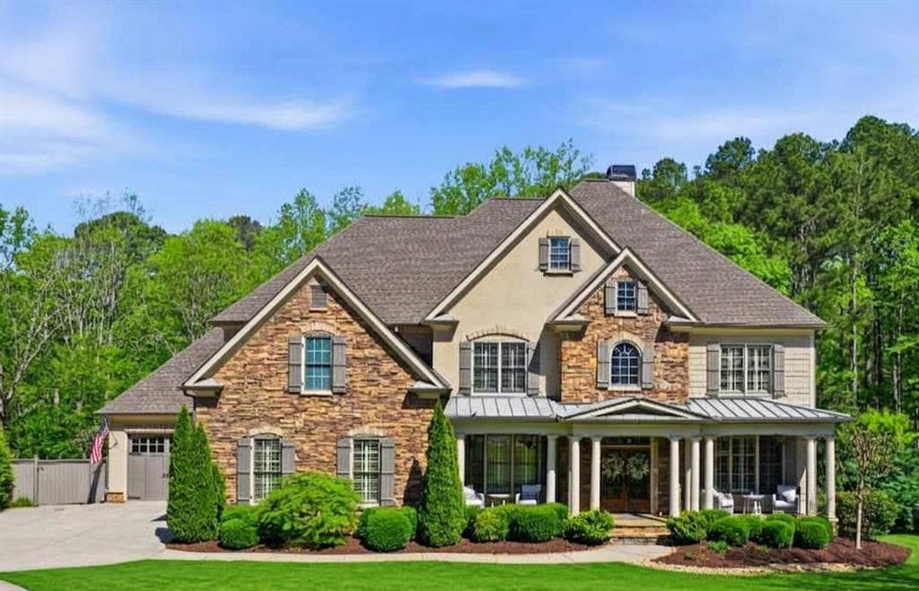 6 bedroom, 5 bathroom, 5,527 sq ft single family residence sold at 328 Lakebridge Crossing, Canton, GA 30114