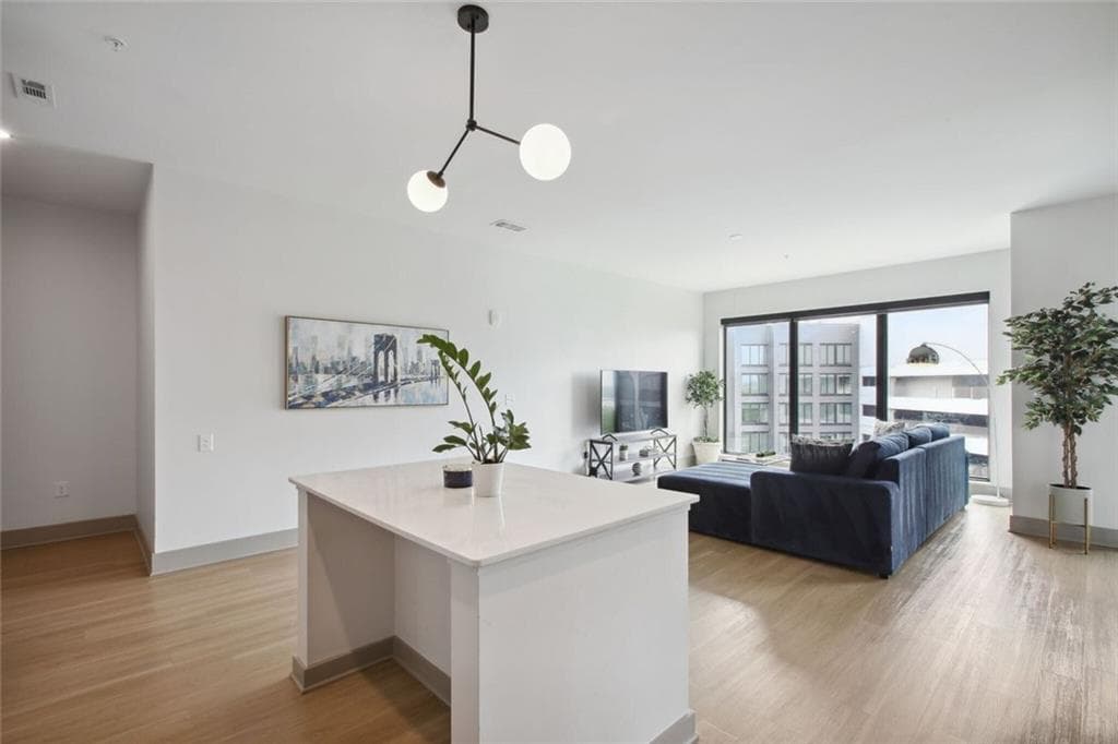 2 bedroom, 2 bathroom, 1,410 sq ft apartment for rent at 1050 Howell Mill Road 02, Atlanta, GA 30318 for $5,850 a month — photo 6