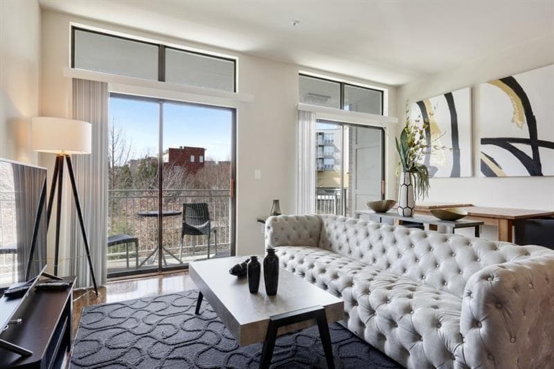2 bedroom, 2 bathroom, 1,132 sq ft apartment for rent at 299 North Highland Avenue 3041, Atlanta, GA 30307 for $4,750 a month — photo 2
