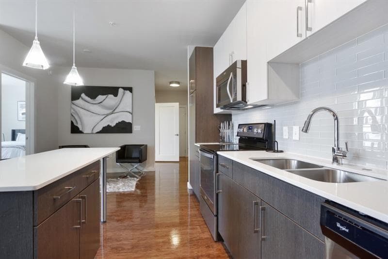 2 bedroom, 2 bathroom, 1,132 sq ft apartment for rent at 299 North Highland Avenue 3041, Atlanta, GA 30307 for $4,750 a month — photo 8