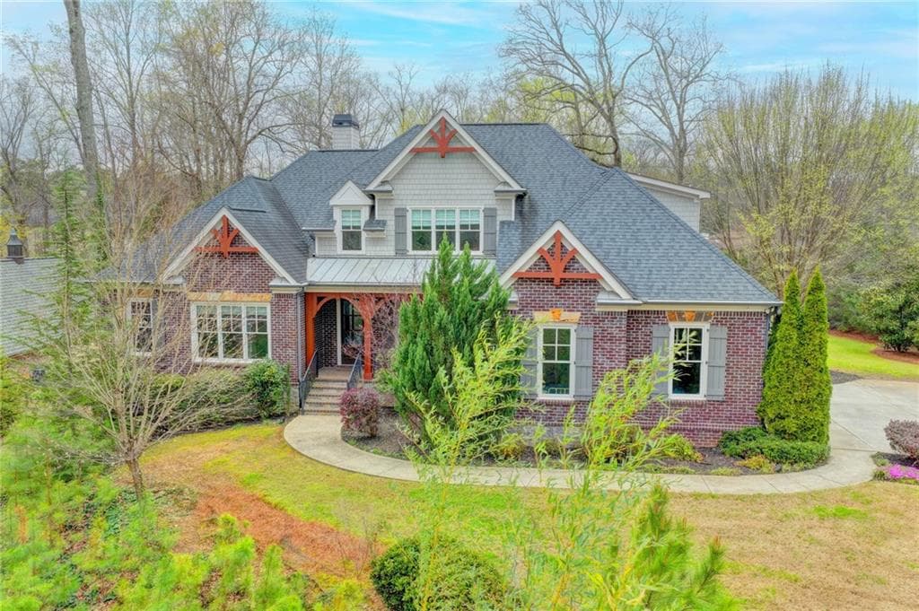 6 bedroom, 5 bathroom, 6,583 sq ft single family residence sold at 1183 Robert Lane, Marietta, GA 30062