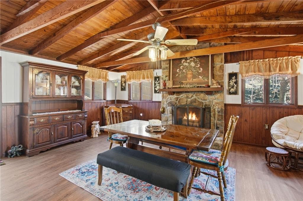 4 bedroom, 2 bathroom, 2,292 sq ft single family residence for sale at 6010 Pilgrim Point Circle, Cumming, GA 30041 — photo 8