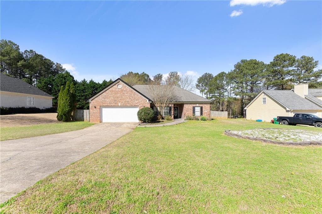 3 bedroom, 2 bathroom, 1,757 sq ft single family residence for sale at 716 Michael Drive, Winder, GA 30680 — photo 5