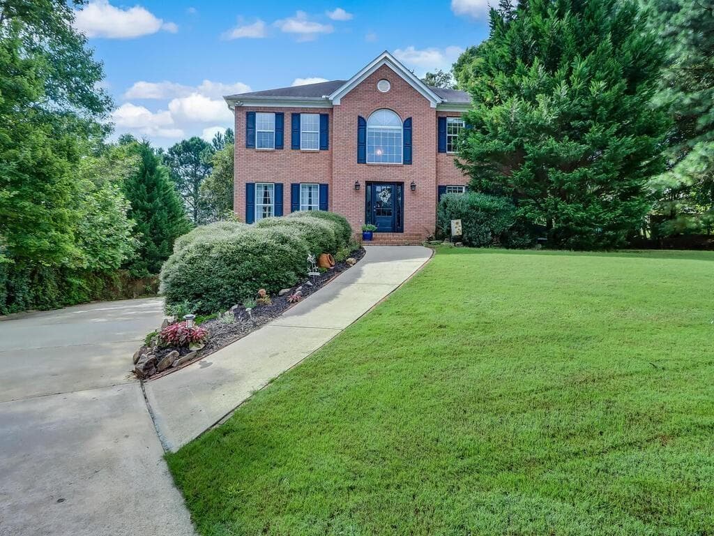 4 bedroom, 3 bathroom, 2,246 sq ft single family residence sold at 428 Lancaster Drive, Canton, GA 30114