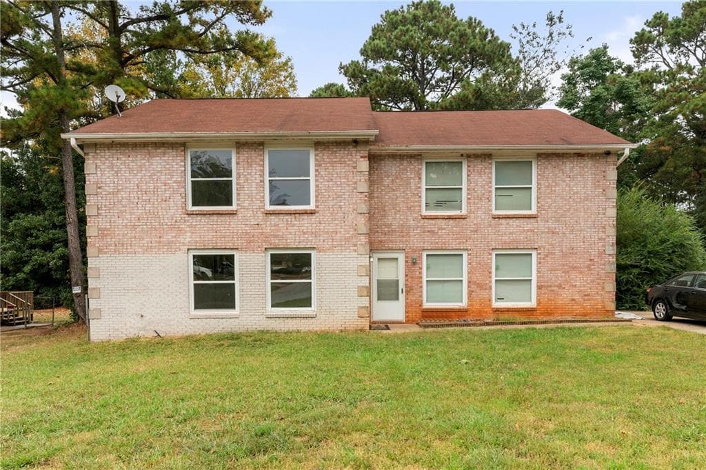 2128 Fairway Court