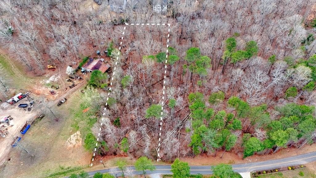 single family residence for sale at 8241 Bow Trail, Woodstock, GA 30188