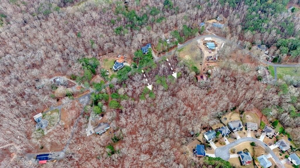 single family residence for sale at 8241 Bow Trail, Woodstock, GA 30188 — photo 6