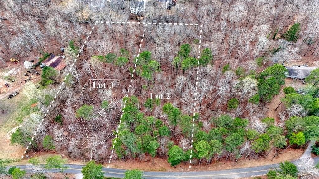 single family residence for sale at 8245 Bow Trail, Woodstock, GA 30188 — photo 2