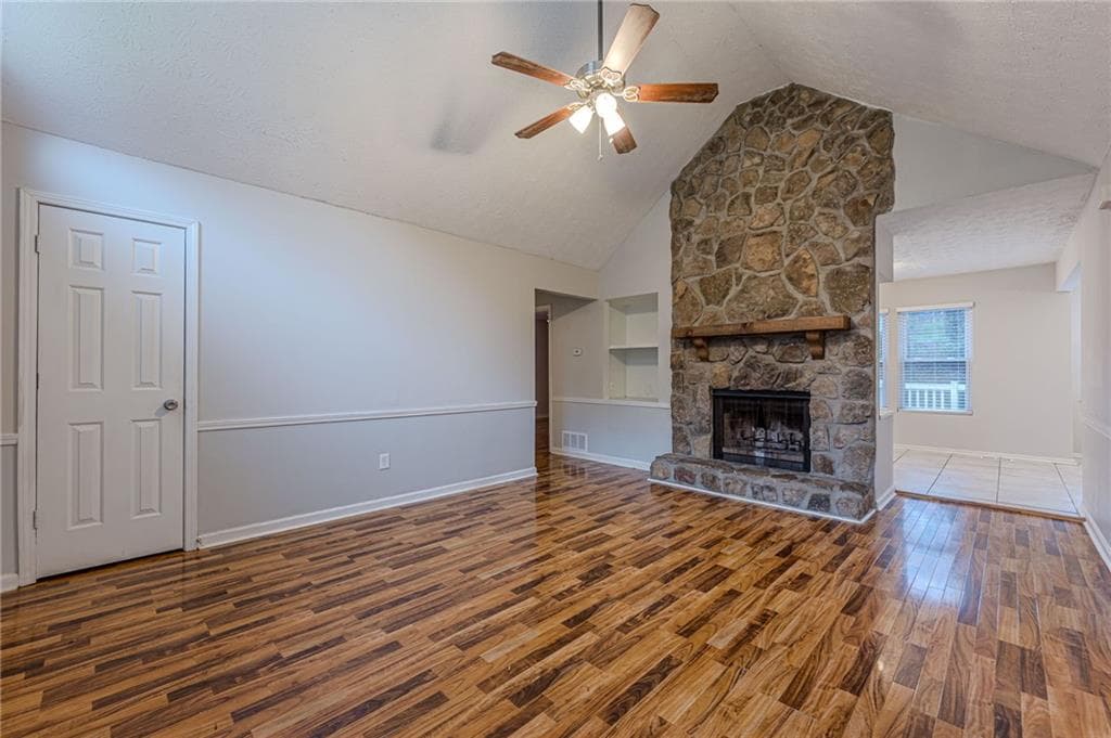 3 bedroom, 2 bathroom, 2,072 sq ft single family residence under contract at 549 Pineland Circle, Mableton, GA 30126 — photo 8