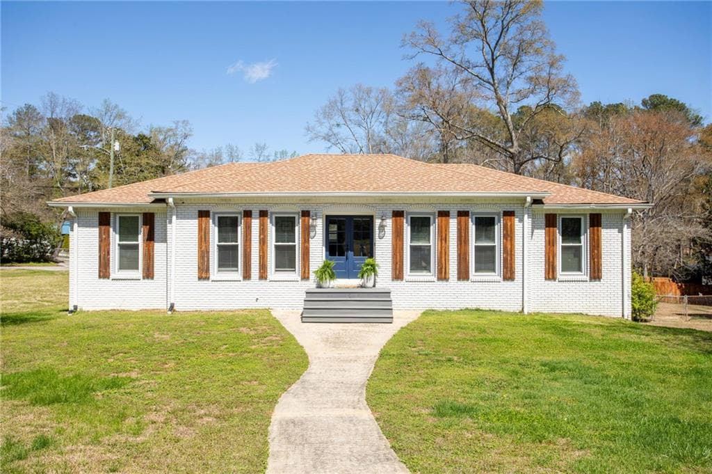 3 bedroom, 2 bathroom, 2,396 sq ft single family residence sold at 1724 Milford Church Road, Marietta, GA 30008