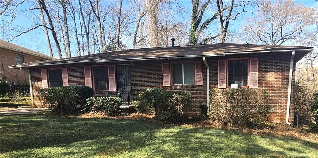 3 bedroom, 1 bathroom, 1,250 sq ft single family residence sold at 2481 Harvel Drive, Atlanta, GA 30318
