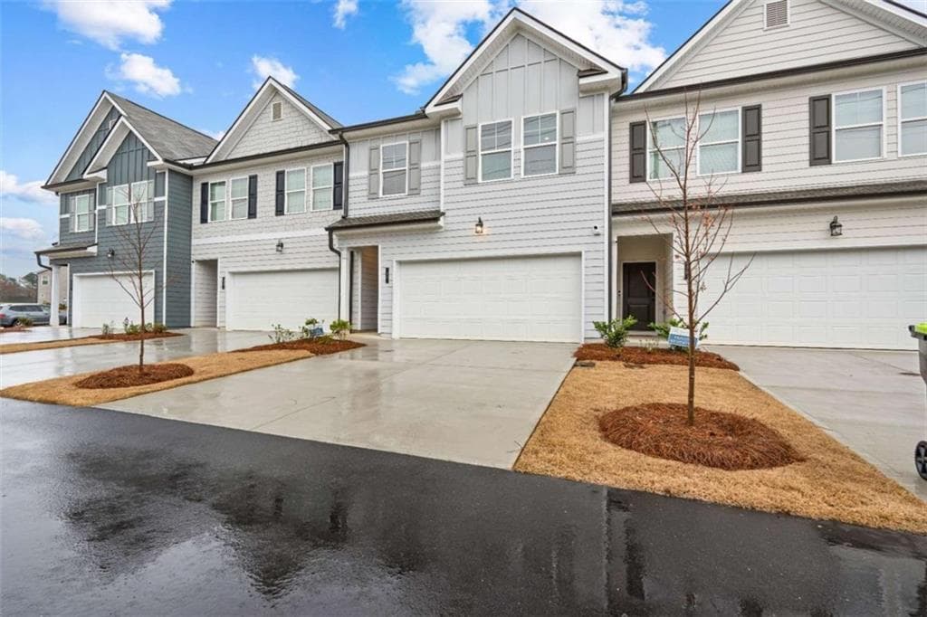 3 bedroom, 3 bathroom, 1,695 sq ft condominium for sale at 48 Leggett Drive, Villa Rica, GA 30180 — photo 3