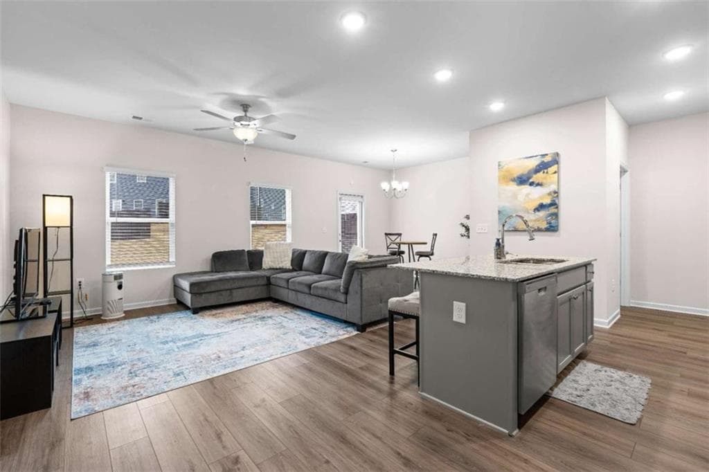 3 bedroom, 3 bathroom, 1,695 sq ft condominium for sale at 48 Leggett Drive, Villa Rica, GA 30180 — photo 6